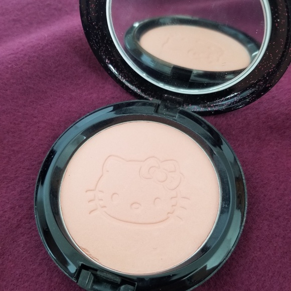 MAC - Hello Kitty Collection - Picture 3 of 4